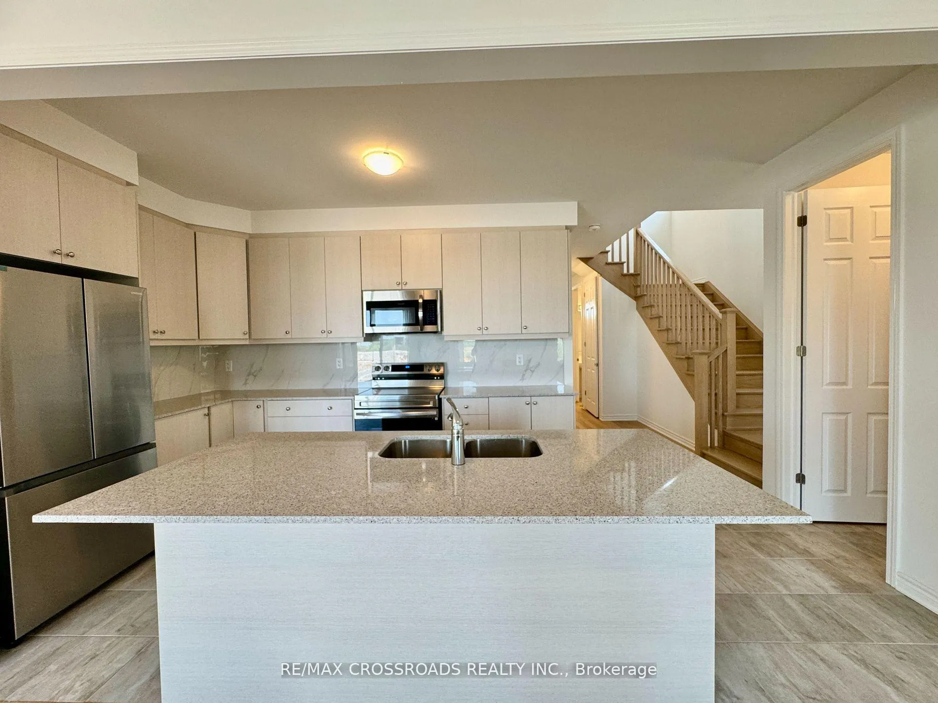 Photo 9 of Unit Main, 3083 Blazing Star Avenue, Pickering, Rural Pickering — HOMEH