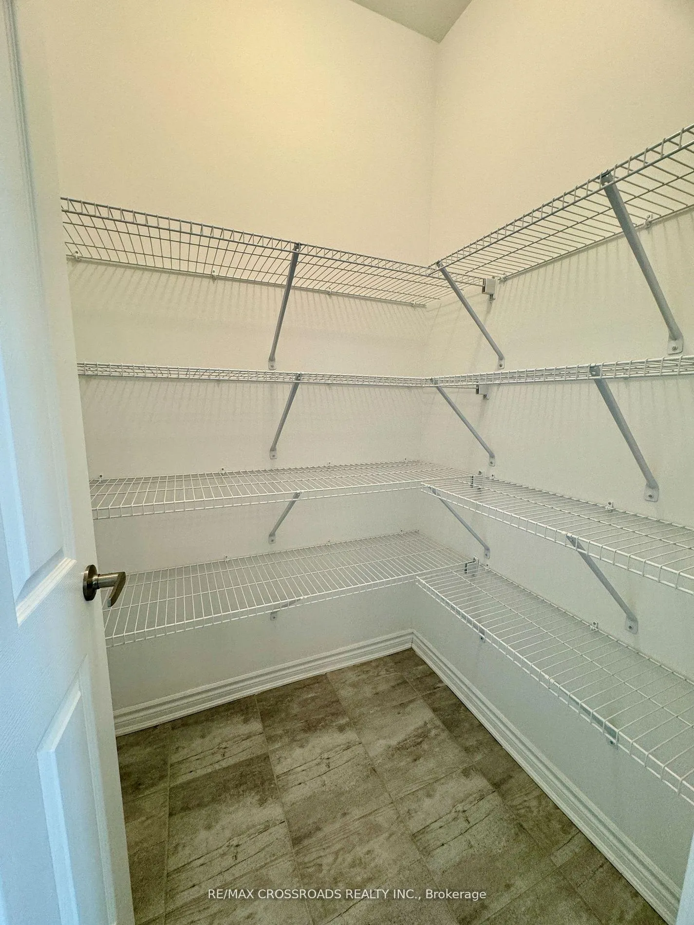Photo 14 of Unit Main, 3083 Blazing Star Avenue, Pickering, Rural Pickering — HOMEH
