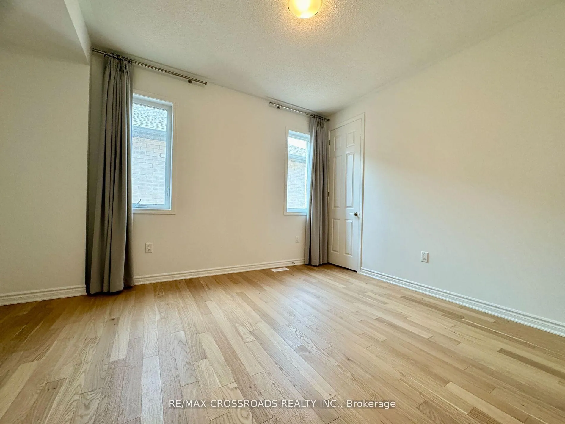 Photo 21 of Unit Main, 3083 Blazing Star Avenue, Pickering, Rural Pickering — HOMEH
