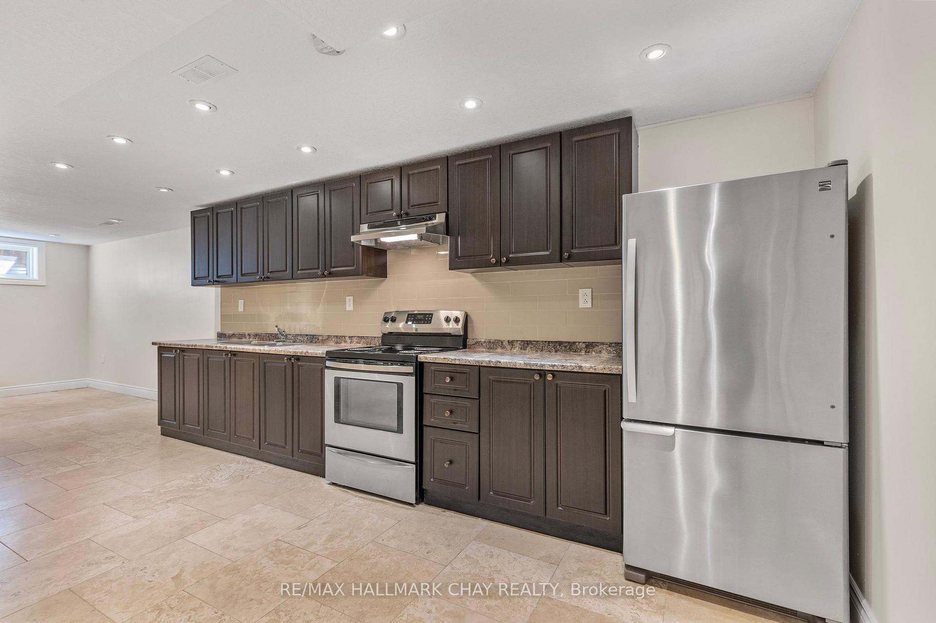 Photo 5 of Unit Lower, 1033 Wesley Street, Innisfil, Alcona — HOMEH