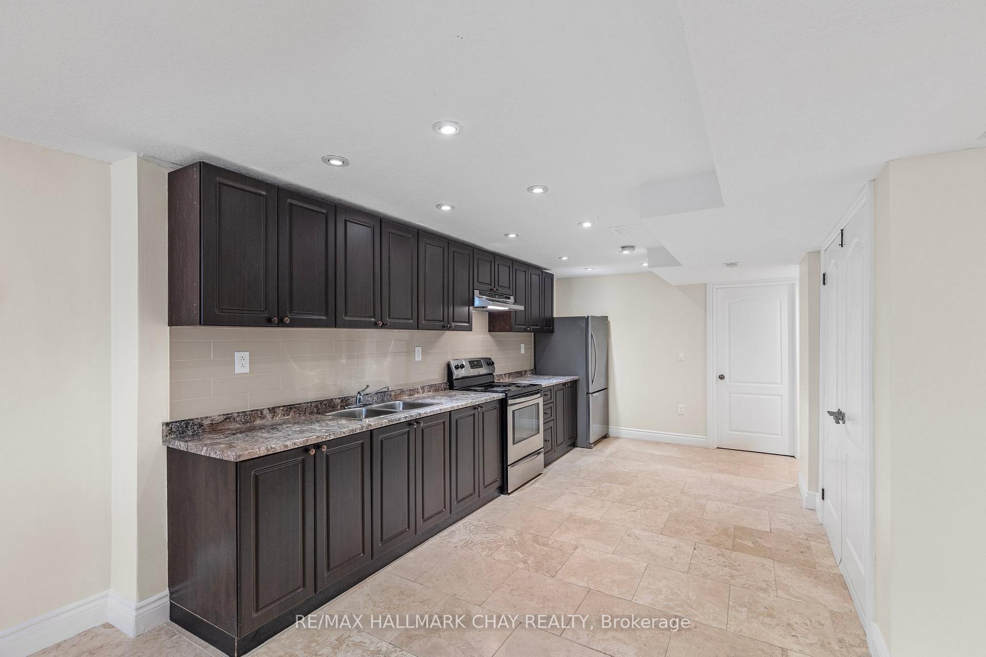 Photo 7 of Unit Lower, 1033 Wesley Street, Innisfil, Alcona — HOMEH