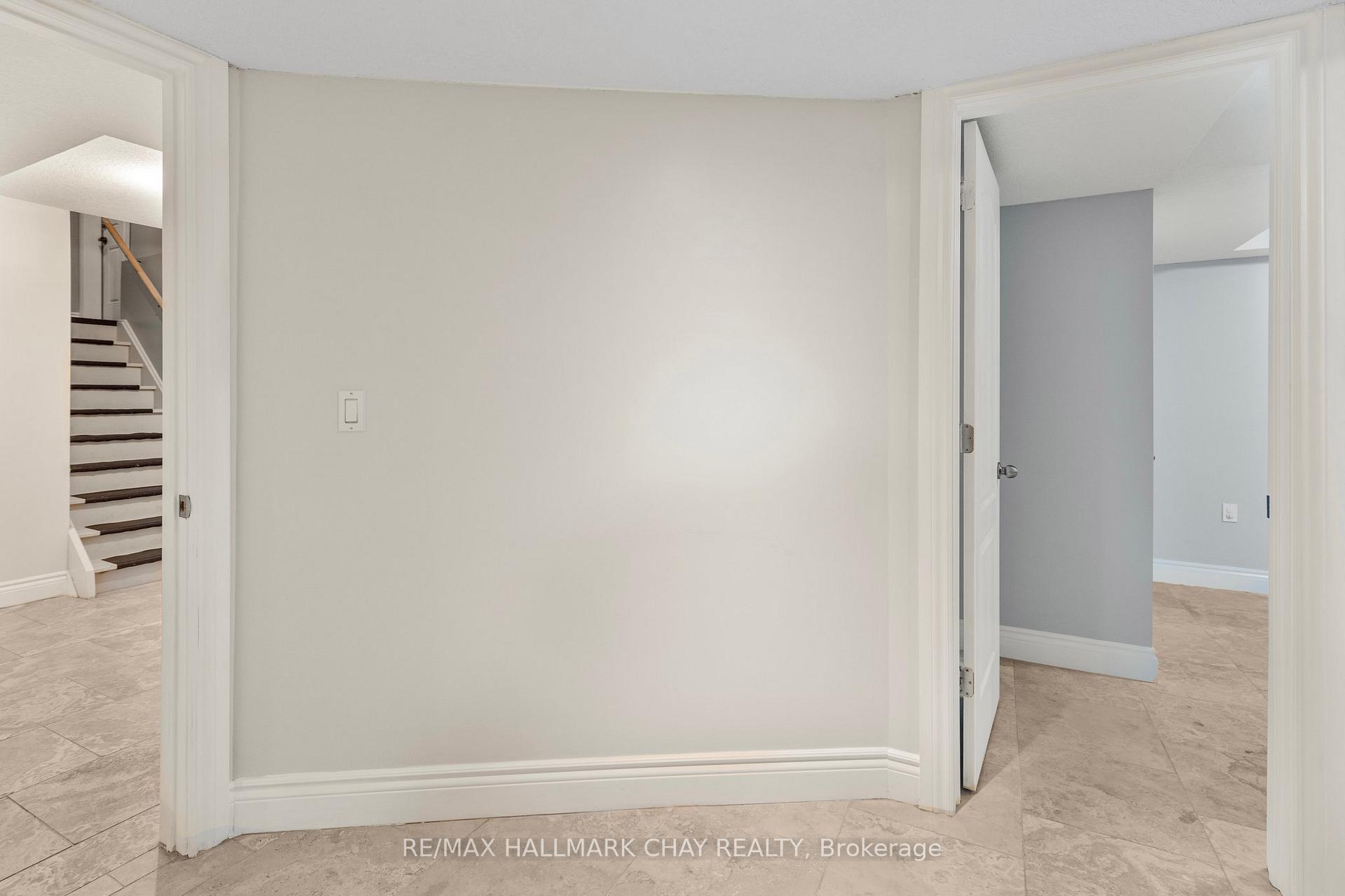 Photo 11 of Unit Lower, 1033 Wesley Street, Innisfil, Alcona — HOMEH