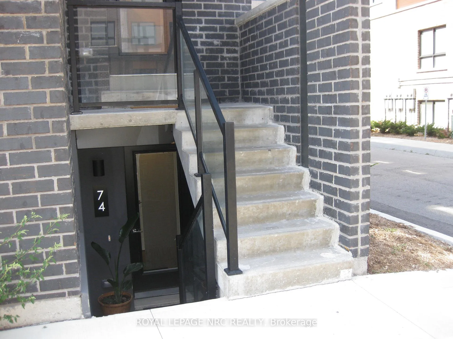 Photo 1 of Unit 74, 6705 Cropp Street, Niagara Falls, Morrison — HOMEH