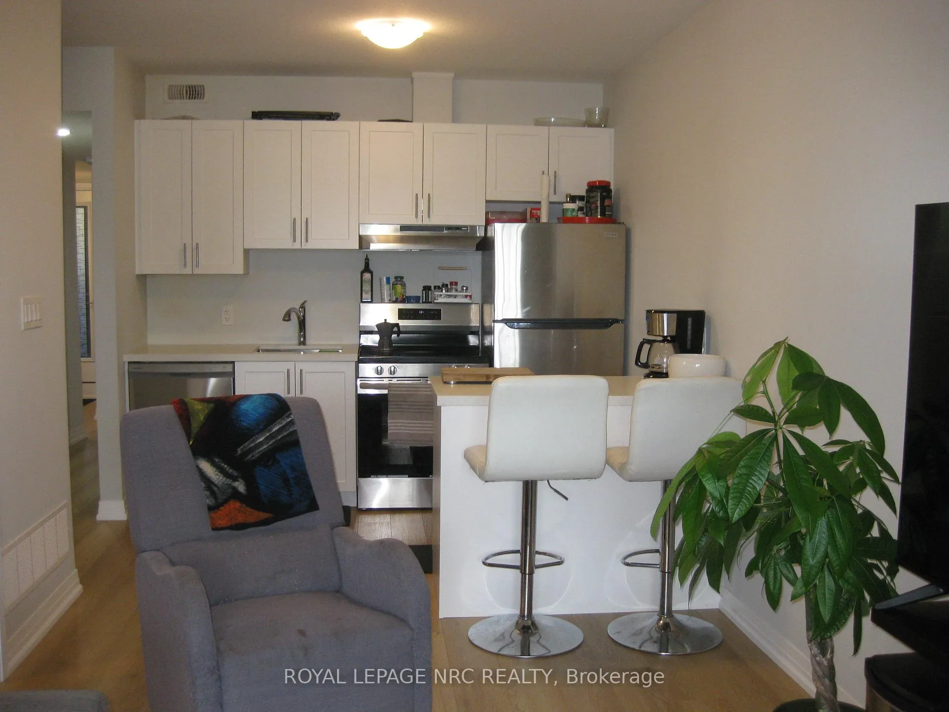 Photo 8 of Unit 74, 6705 Cropp Street, Niagara Falls, Morrison — HOMEH