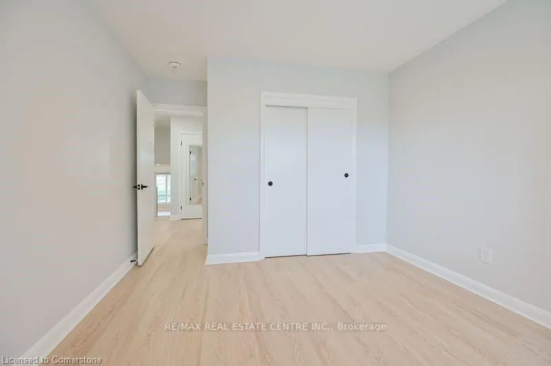 Photo 15 of Unit Upper, 738 Mohawk Road E, Hamilton, Hampton Heights — HOMEH