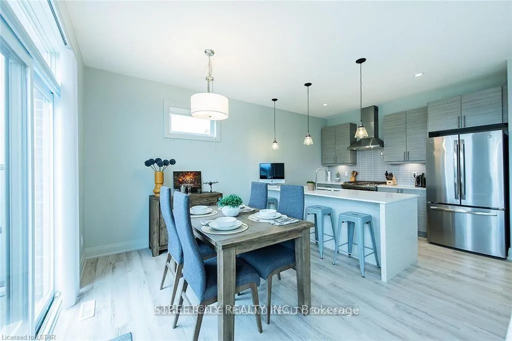 Photo 6 of Unit 100, 3025 Singleton Avenue W, London, South W — HOMEH