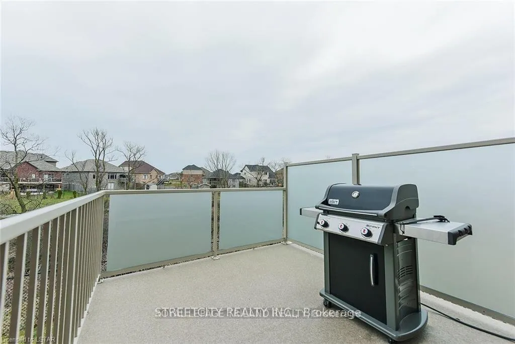 Photo 26 of Unit 100, 3025 Singleton Avenue W, London, South W — HOMEH