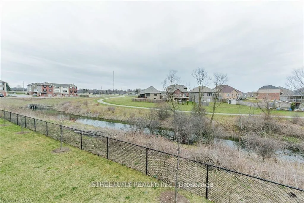 Photo 29 of Unit 100, 3025 Singleton Avenue W, London, South W — HOMEH