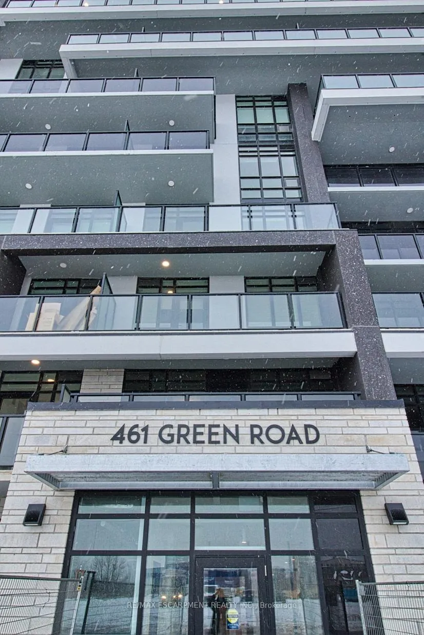 Photo 4 of Unit 904, 461 Green Road, Hamilton, Lakeshore — HOMEH