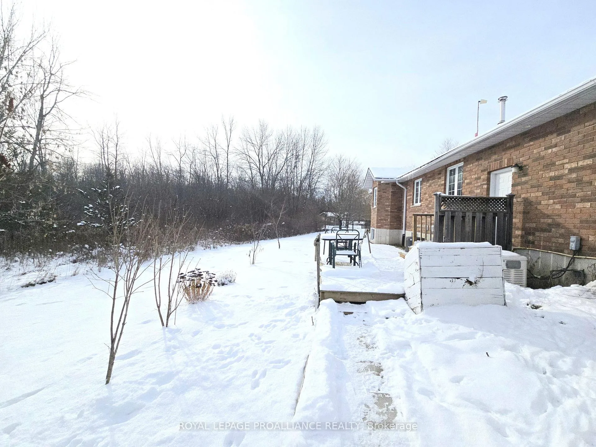 Photo 2 of 685 County Road 28, Prince Edward County, Ameliasburg Ward — HOMEH
