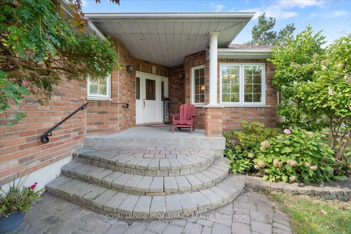 Photo 3 of 685 County Road 28, Prince Edward County, Ameliasburg Ward — HOMEH
