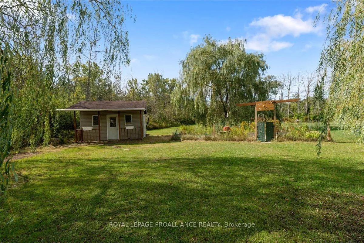 Photo 39 of 685 County Road 28, Prince Edward County, Ameliasburg Ward — HOMEH