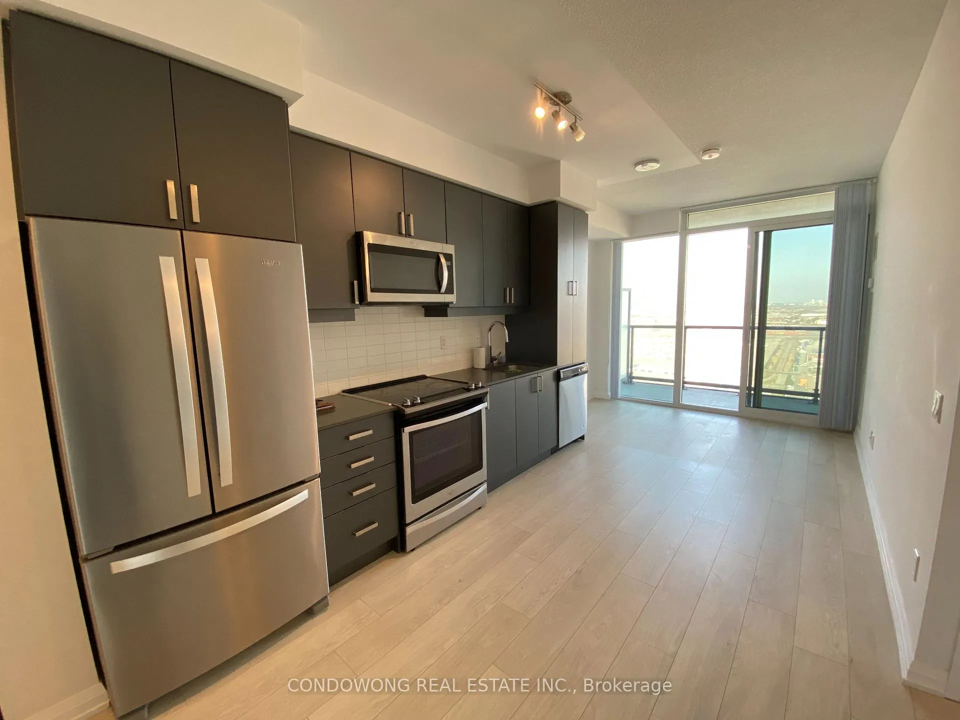 Photo 1 of Unit 2718, 7895 Jane Street, Vaughan, Vaughan Corporate Centre — HOMEH
