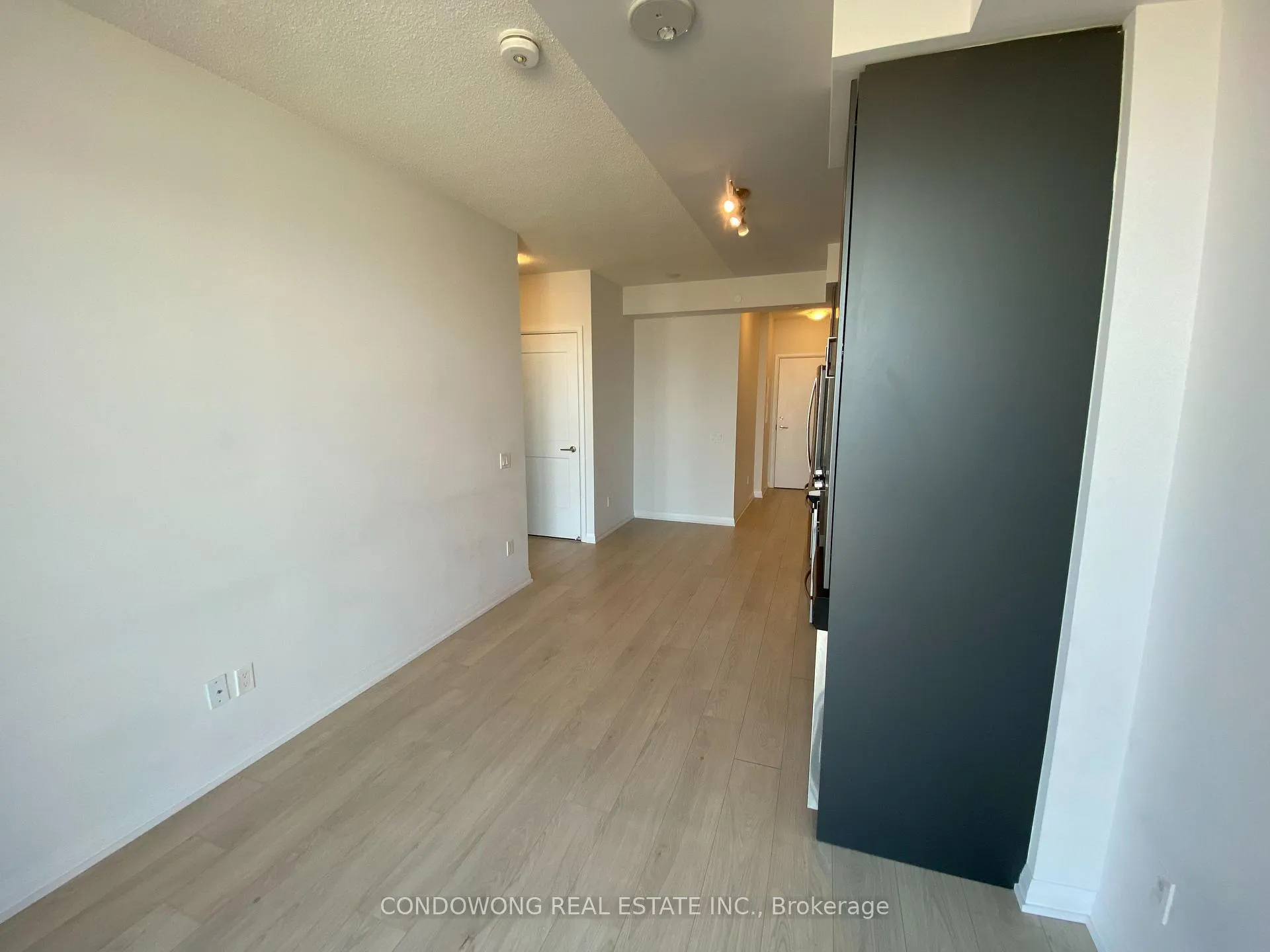 Photo 6 of Unit 2718, 7895 Jane Street, Vaughan, Vaughan Corporate Centre — HOMEH