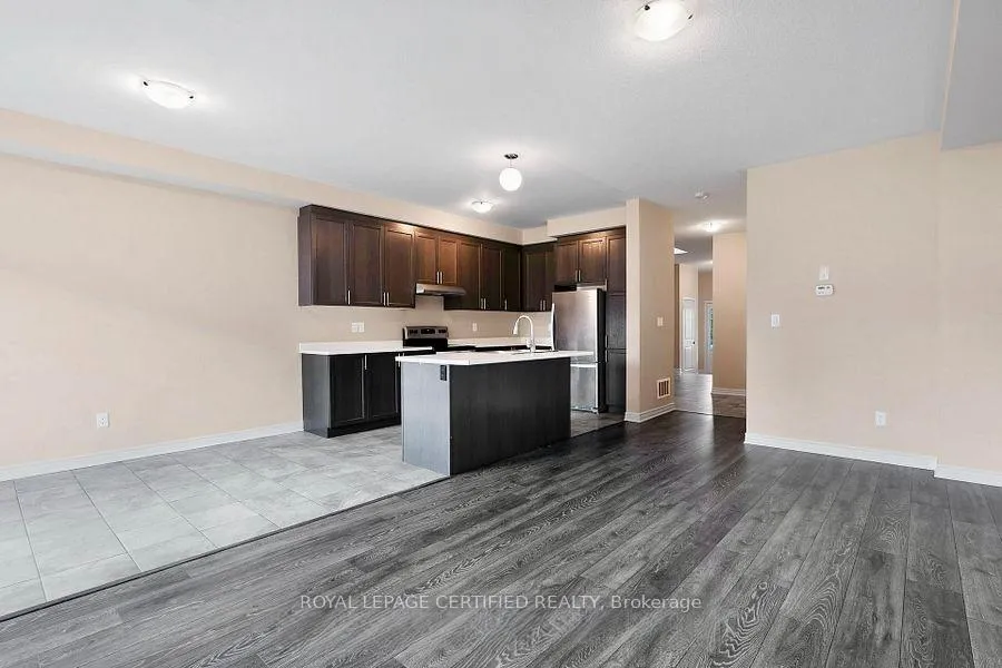 Photo 5 of 25 Sparkle Drive, Thorold, Rolling Meadows — HOMEH