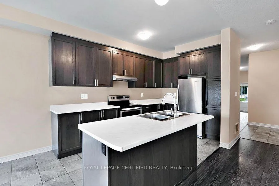 Photo 6 of 25 Sparkle Drive, Thorold, Rolling Meadows — HOMEH