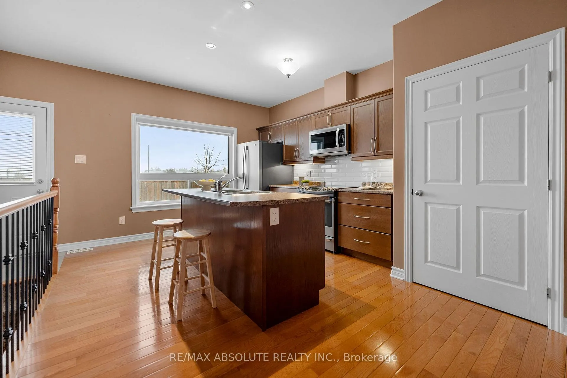 Photo 13 of 215 Arthur Street, Arnprior — HOMEH