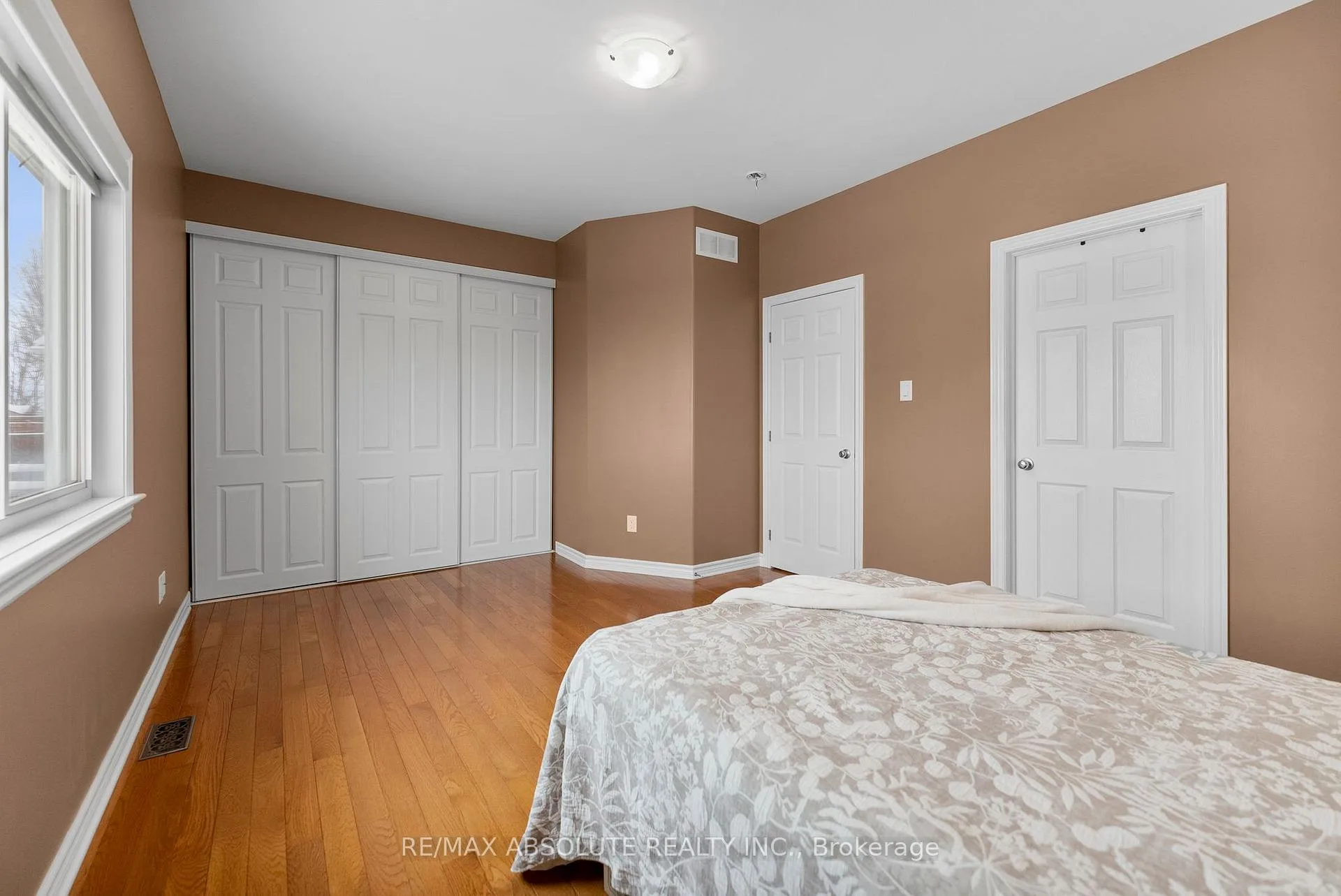 Photo 19 of 215 Arthur Street, Arnprior — HOMEH