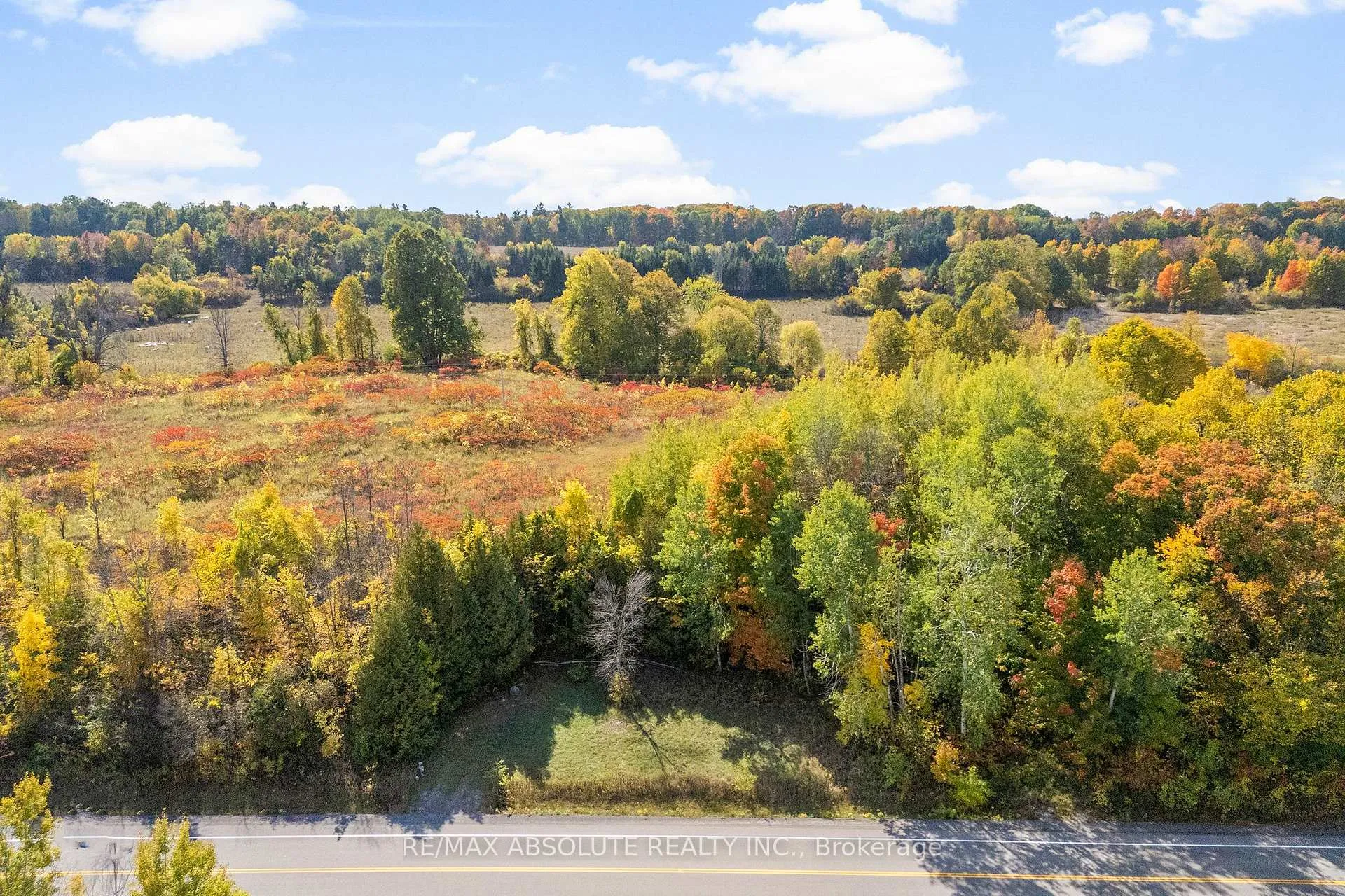 Photo 1 of 2325 River Road, McNab/Braeside, Mcnab/Braeside Twps — HOMEH
