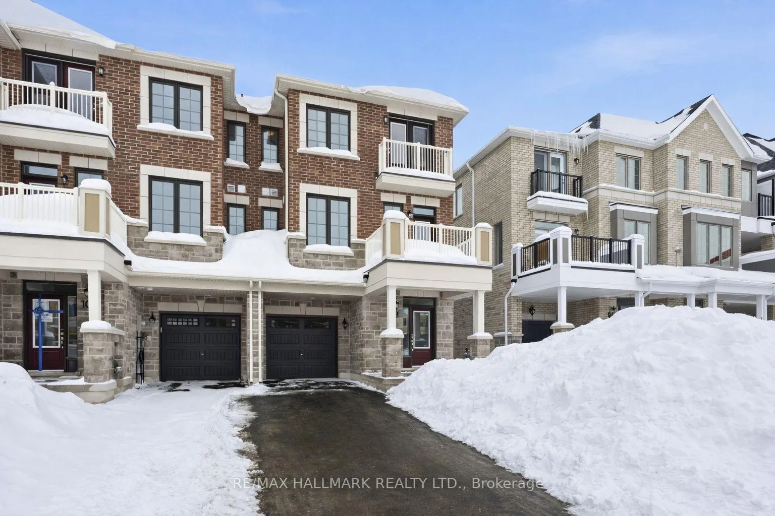 Photo 1 of 98 Yorkshire Drive E, Barrie, Rural Barrie Southeast — HOMEH