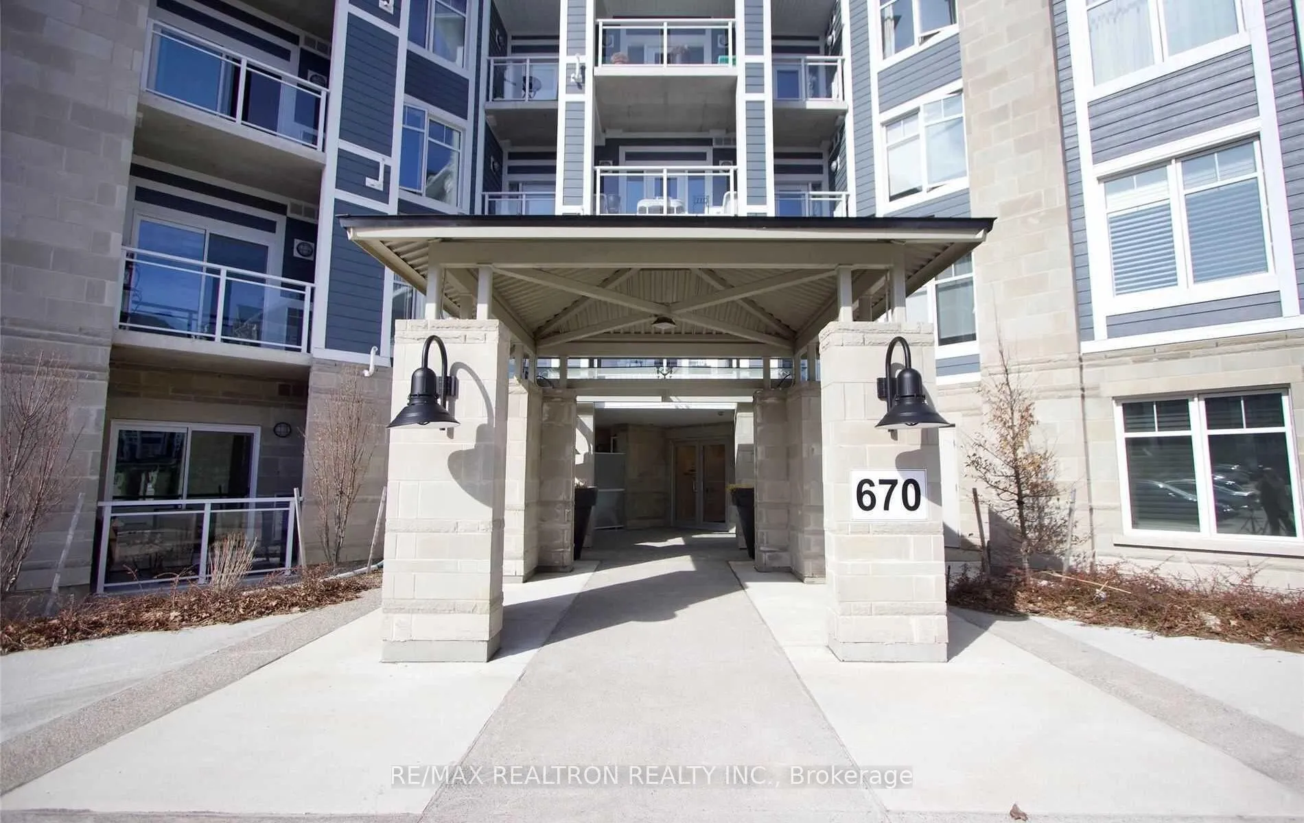 Photo 3 of Unit 413, 670 Gordon Street, Whitby, Port Whitby — HOMEH
