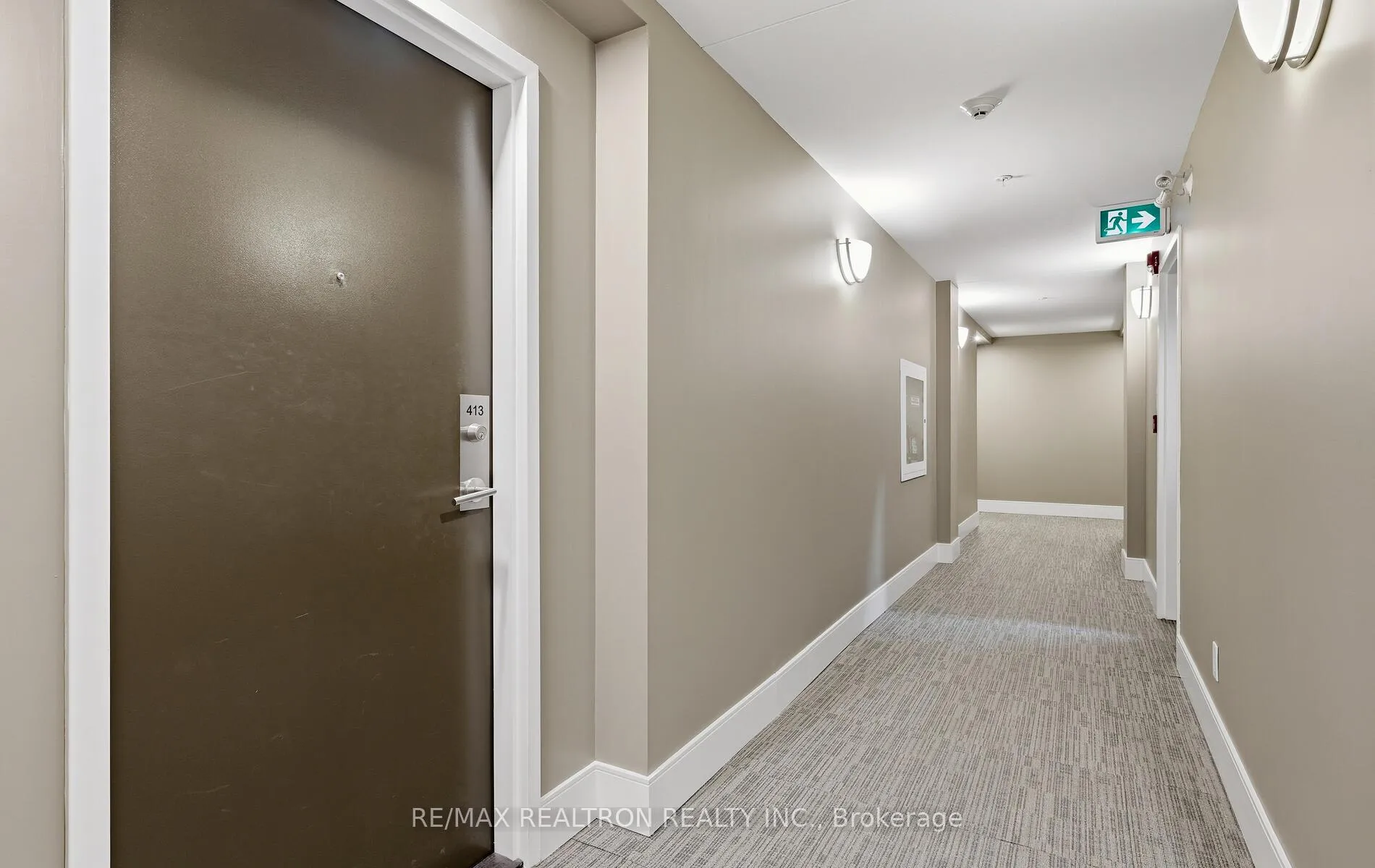 Photo 5 of Unit 413, 670 Gordon Street, Whitby, Port Whitby — HOMEH