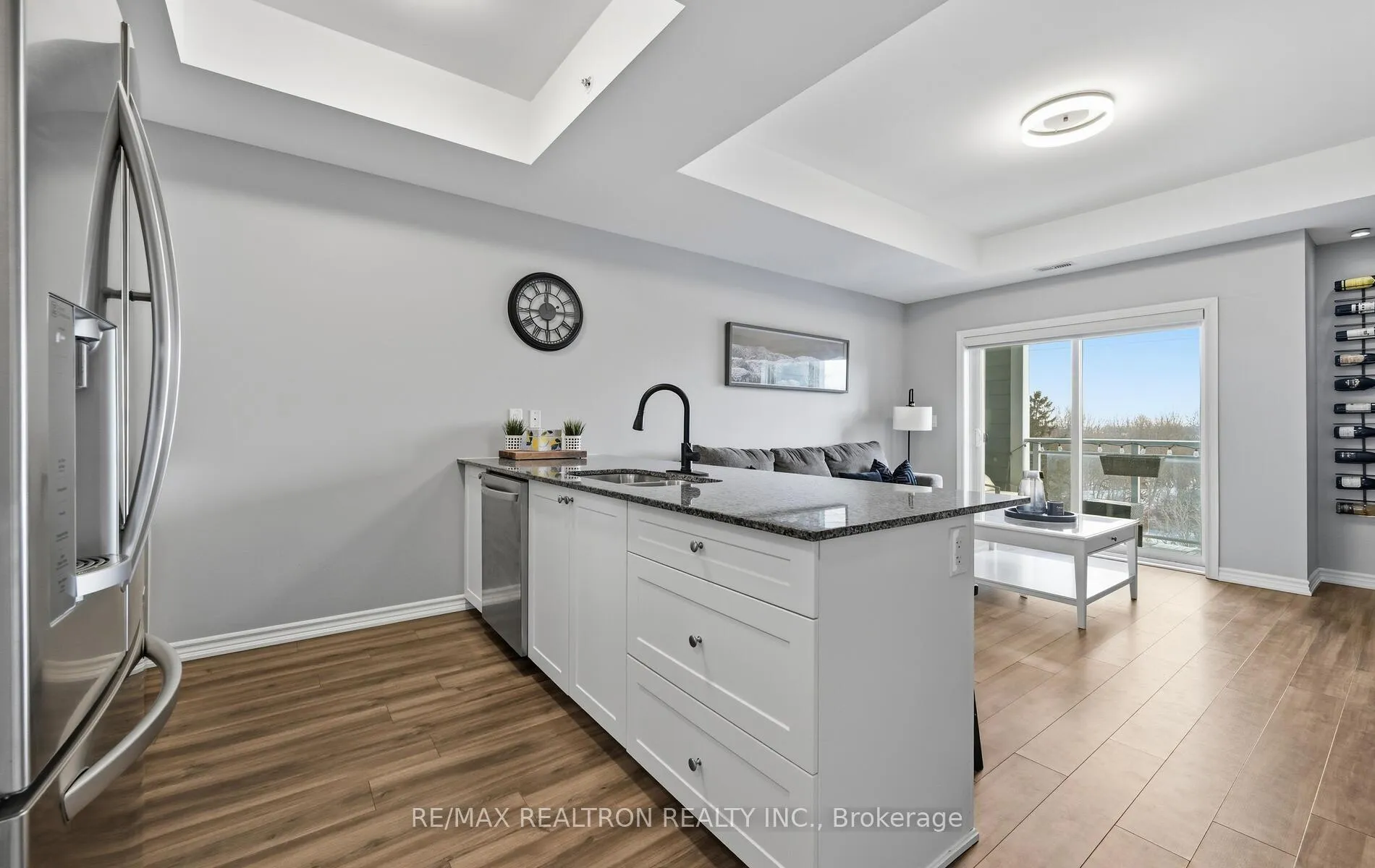 Photo 10 of Unit 413, 670 Gordon Street, Whitby, Port Whitby — HOMEH