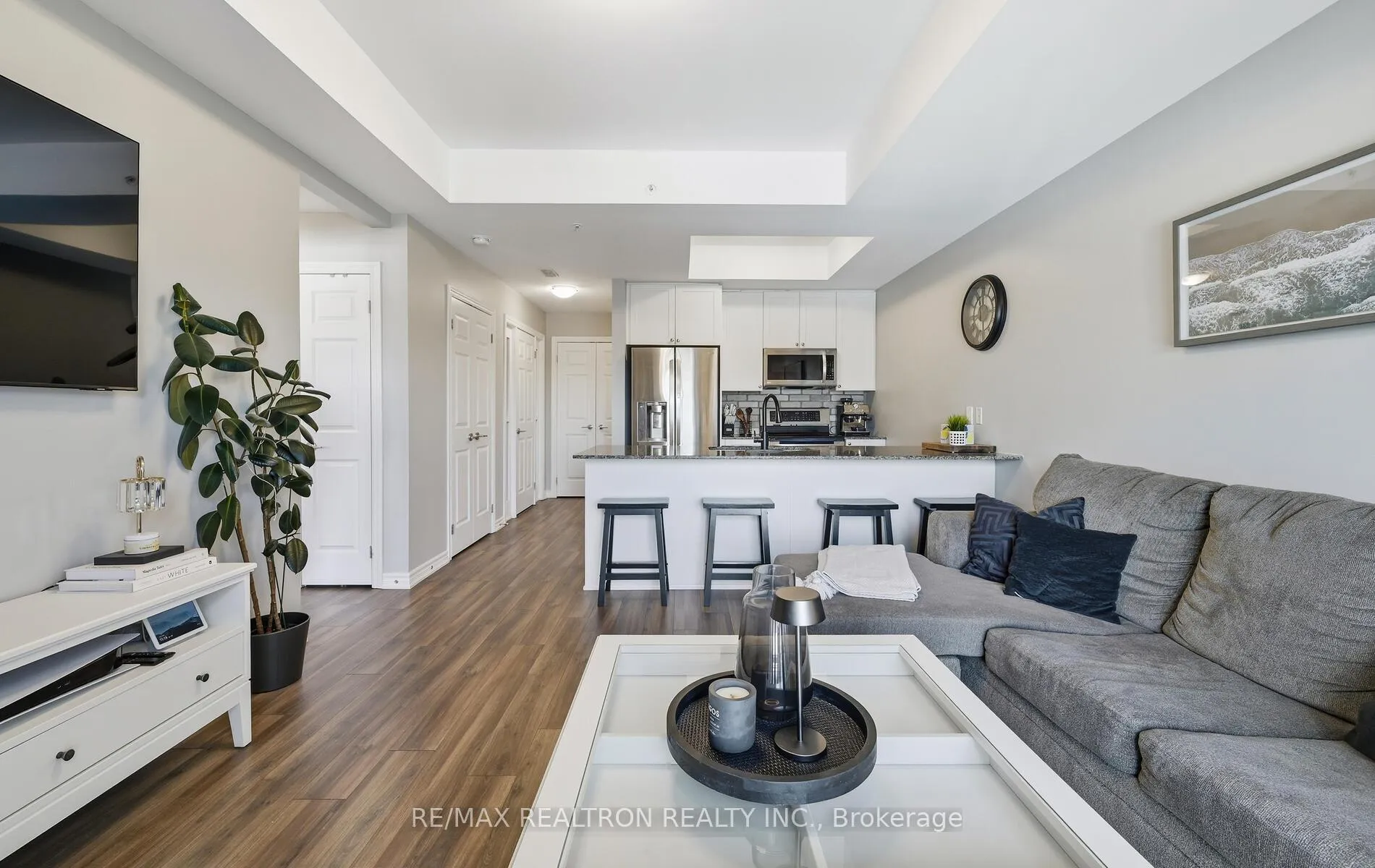 Photo 23 of Unit 413, 670 Gordon Street, Whitby, Port Whitby — HOMEH