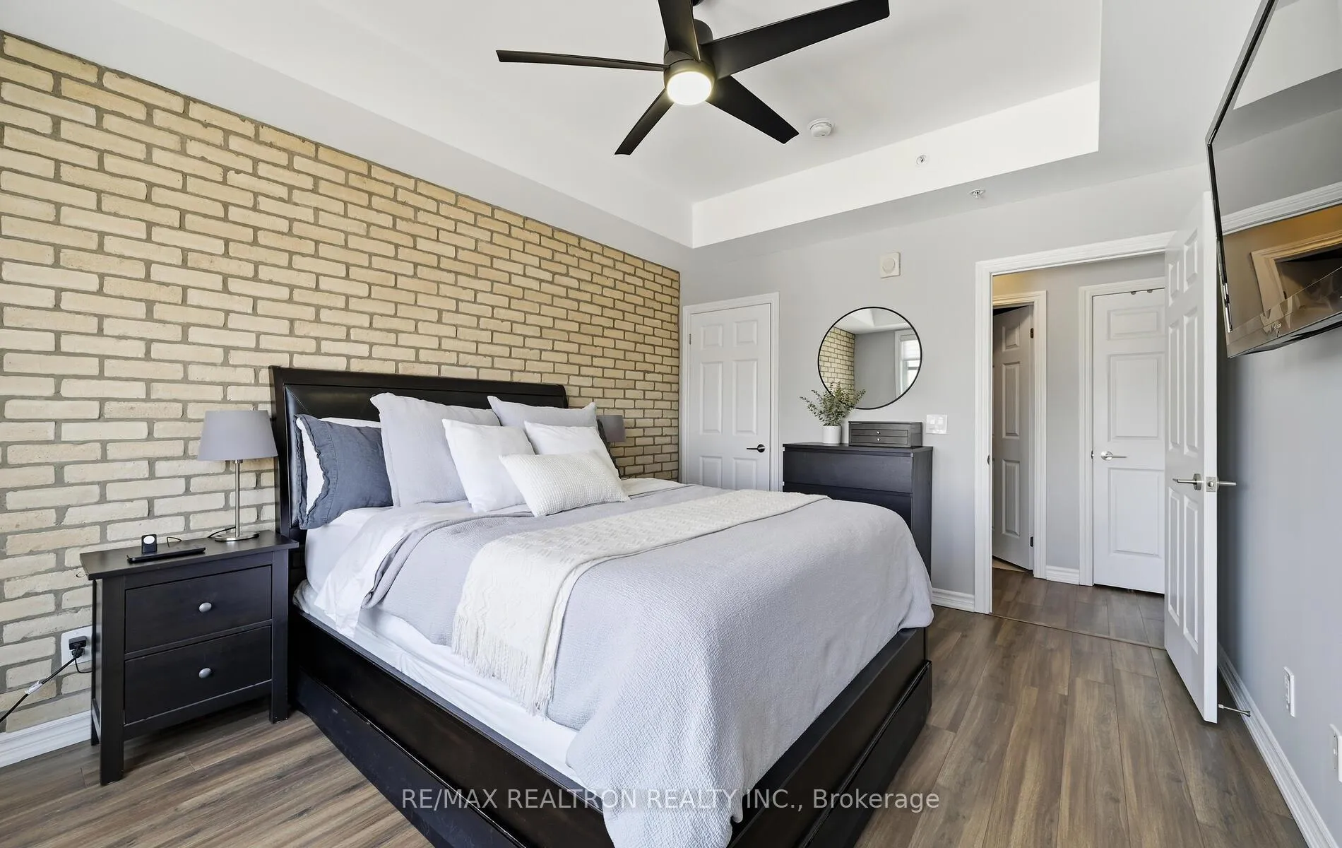 Photo 26 of Unit 413, 670 Gordon Street, Whitby, Port Whitby — HOMEH