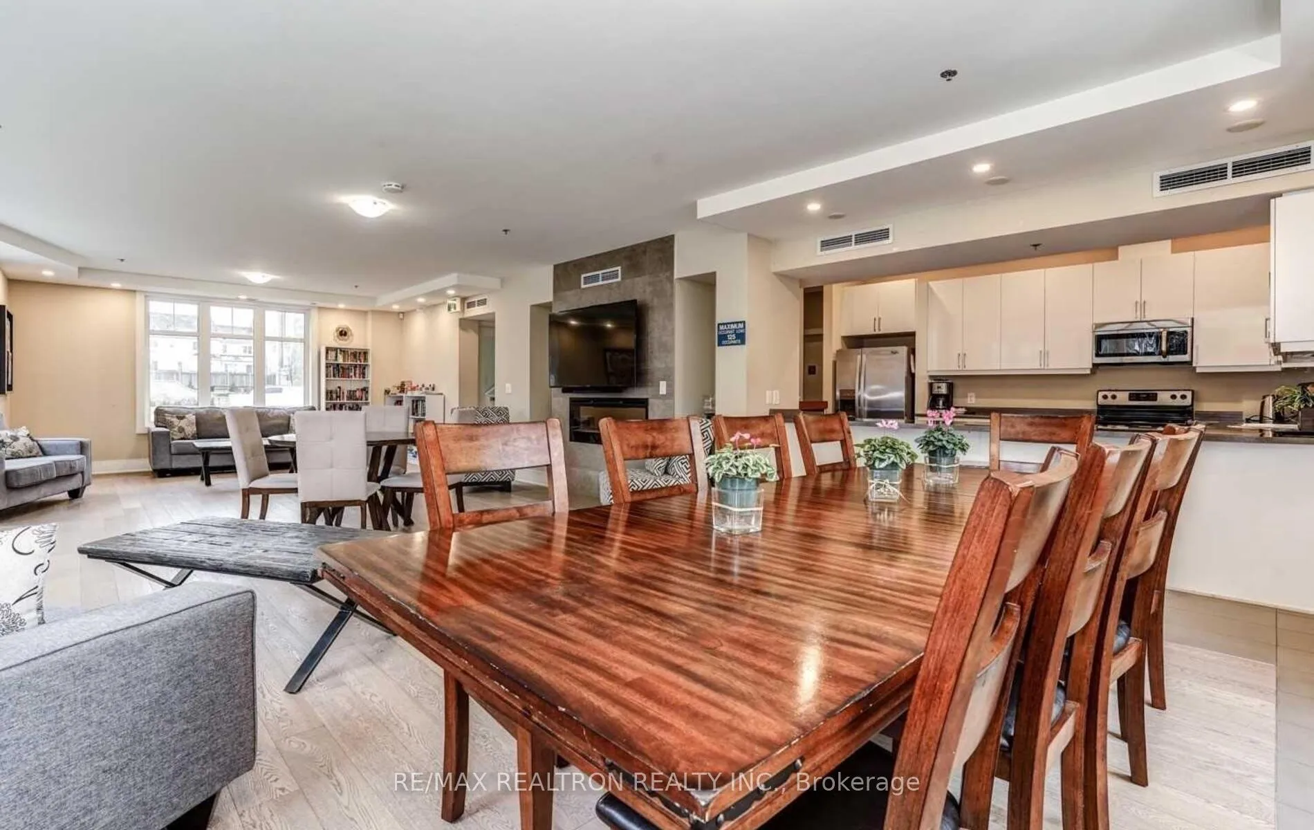 Photo 34 of Unit 413, 670 Gordon Street, Whitby, Port Whitby — HOMEH