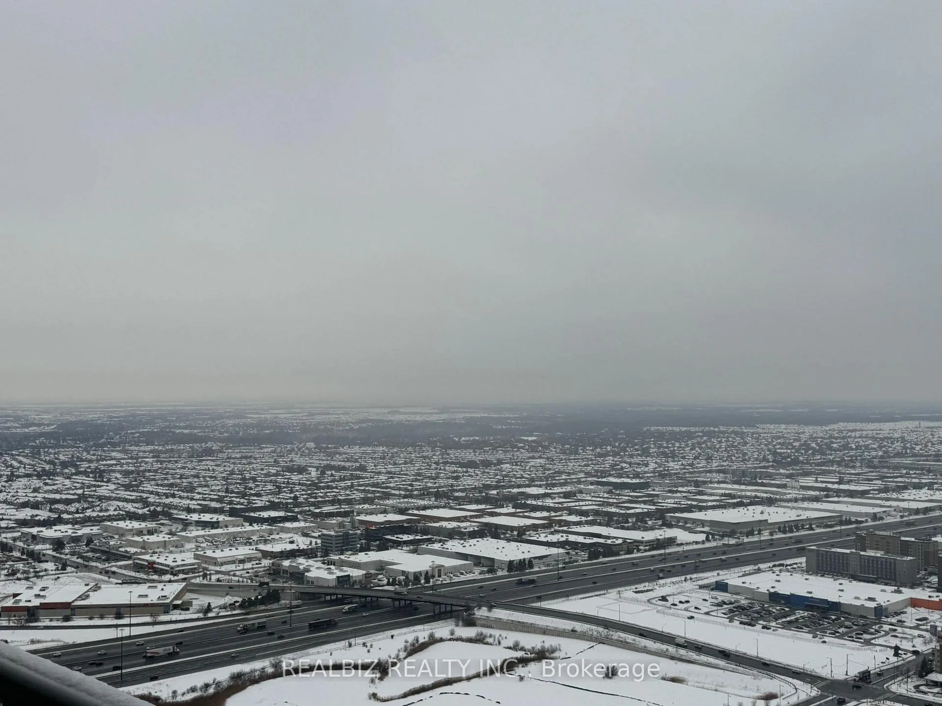 Photo 9 of Unit 5803, 8 Interchange Way, Vaughan, Vaughan Corporate Centre — HOMEH