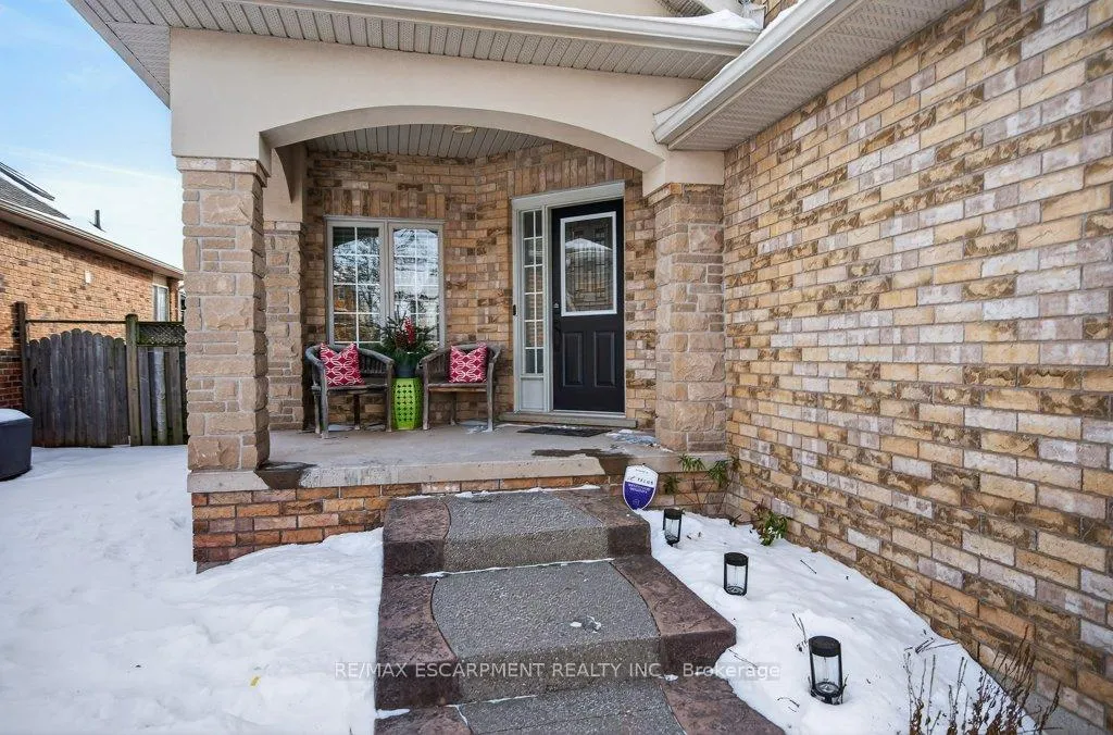 Photo 4 of 51 Napa Lane, Hamilton, Winona — HOMEH
