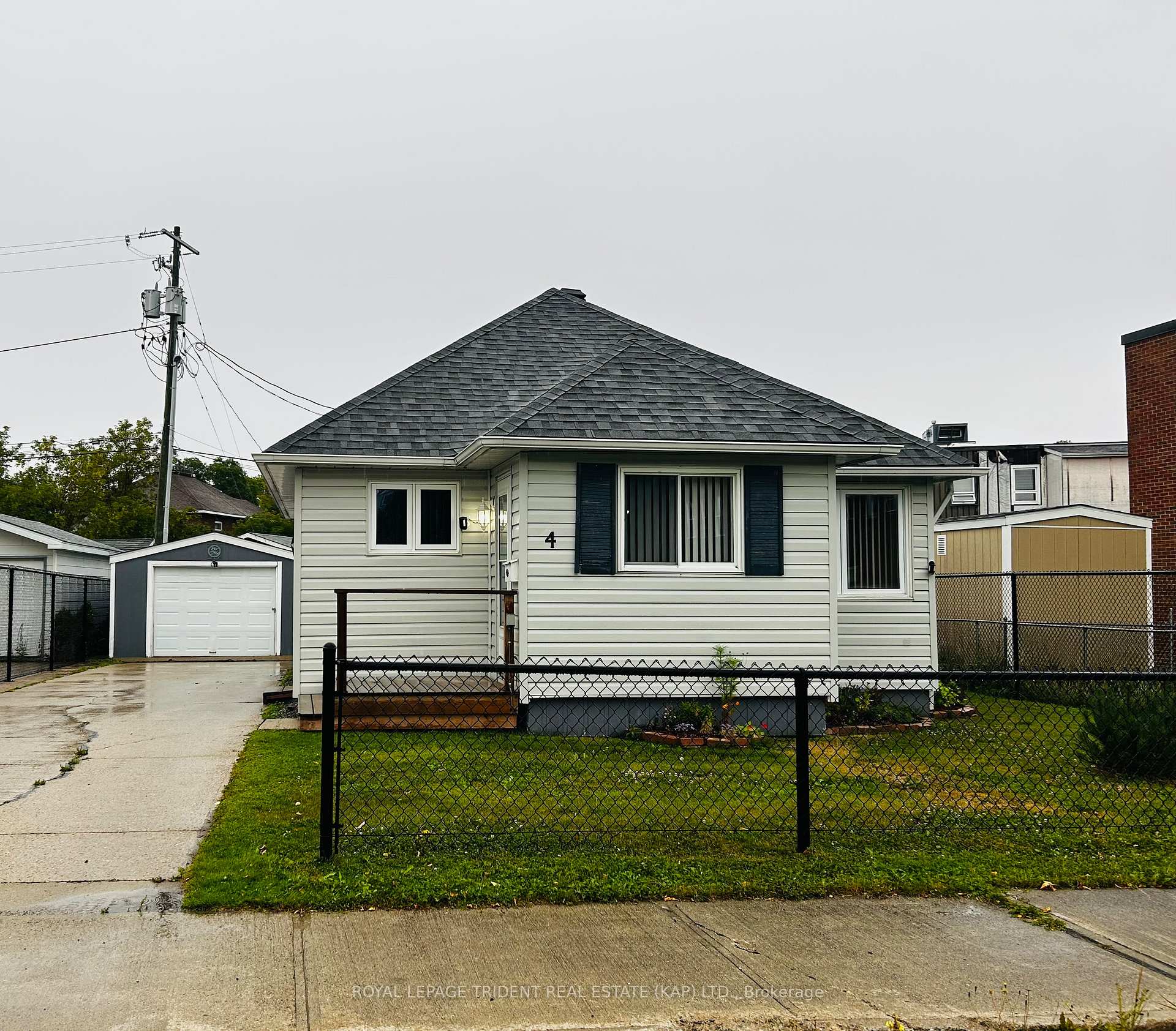 Photo 1 of 4 Empire Avenue, Kapuskasing — HOMEH