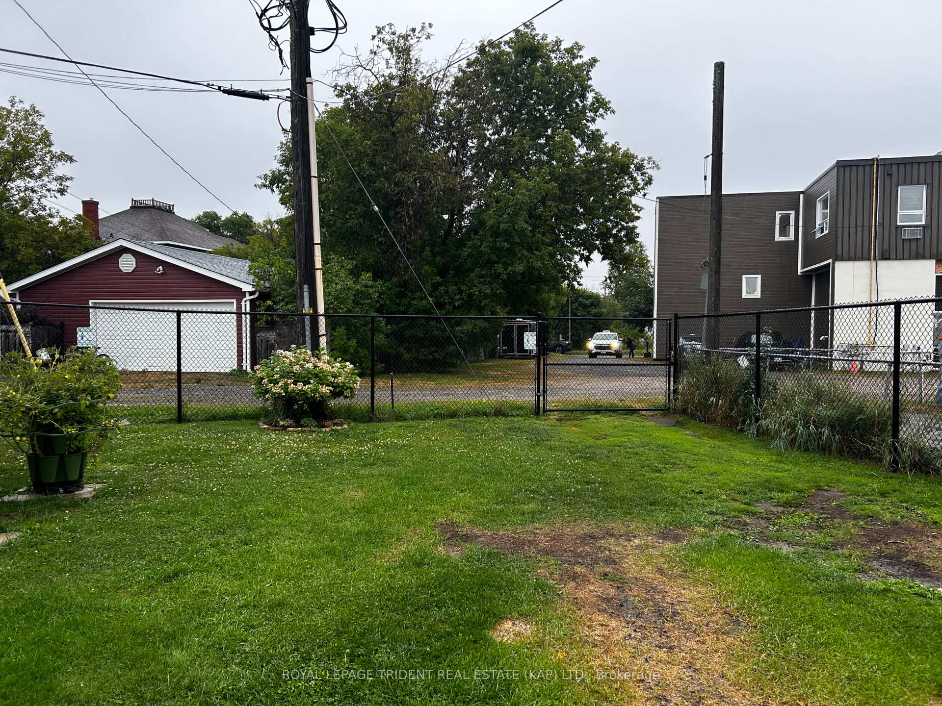 Photo 7 of 4 Empire Avenue, Kapuskasing — HOMEH