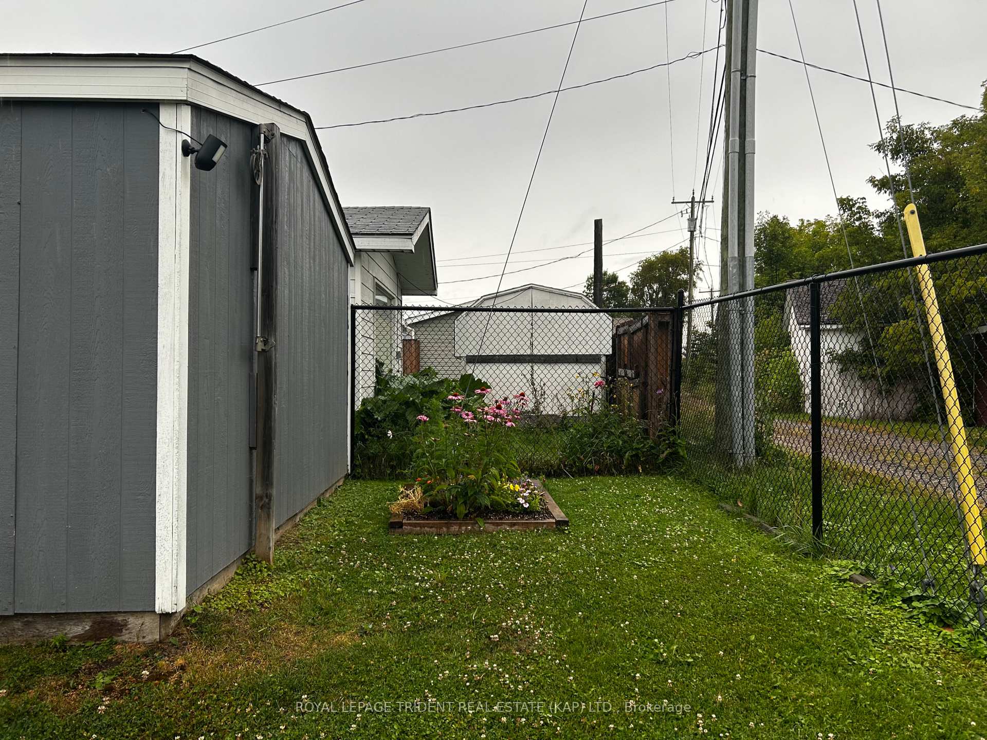 Photo 8 of 4 Empire Avenue, Kapuskasing — HOMEH