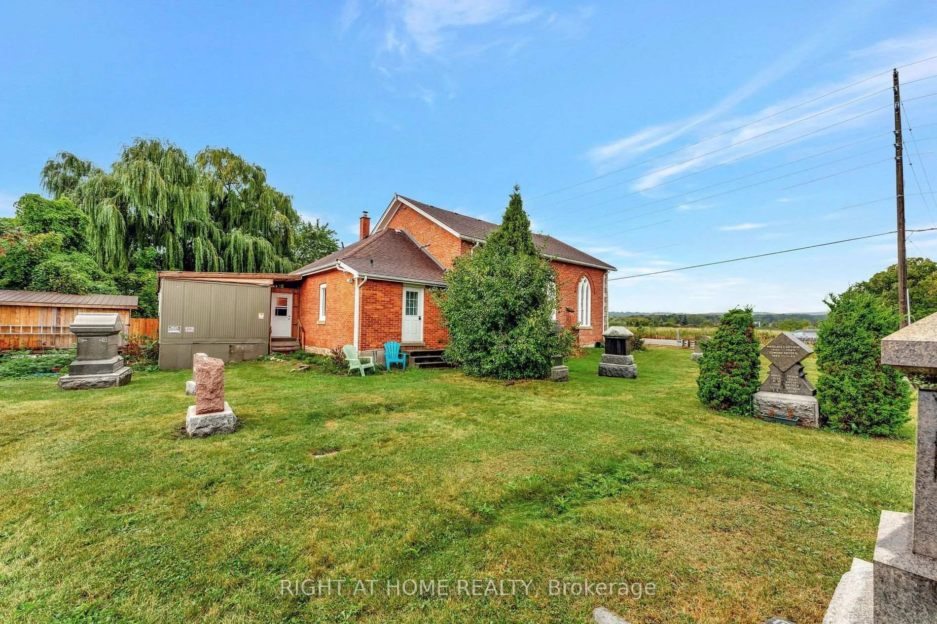Photo 20 of 3318 Dundas Street, Burlington, Headon — HOMEH