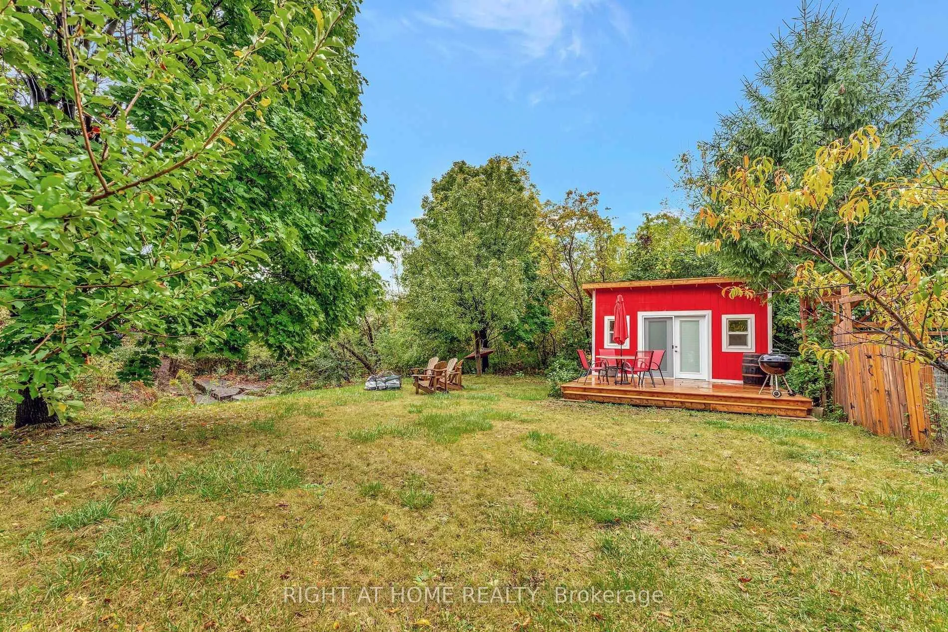 Photo 23 of 3318 Dundas Street, Burlington, Headon — HOMEH