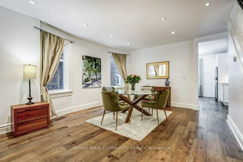 Photo 6 of 11 1/2 Sparkhall Avenue, Toronto, North Riverdale — HOMEH