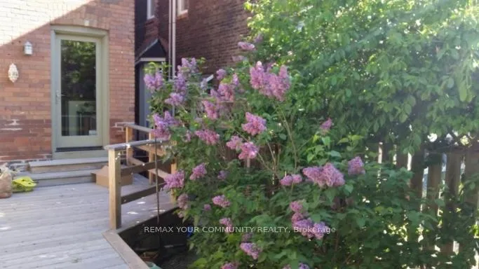 Photo 27 of 11 1/2 Sparkhall Avenue, Toronto, North Riverdale — HOMEH