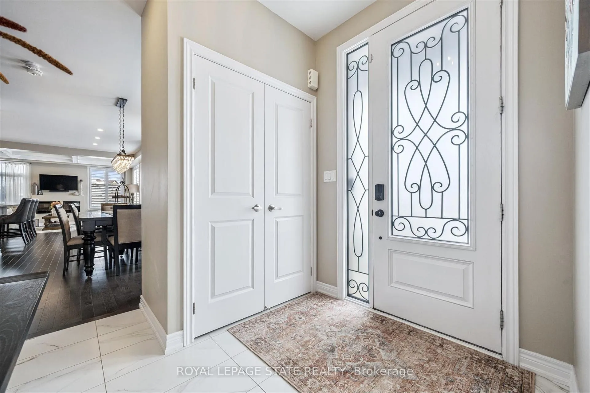 Photo 3 of 1383 Farmstead Drive, Milton, Ford — HOMEH