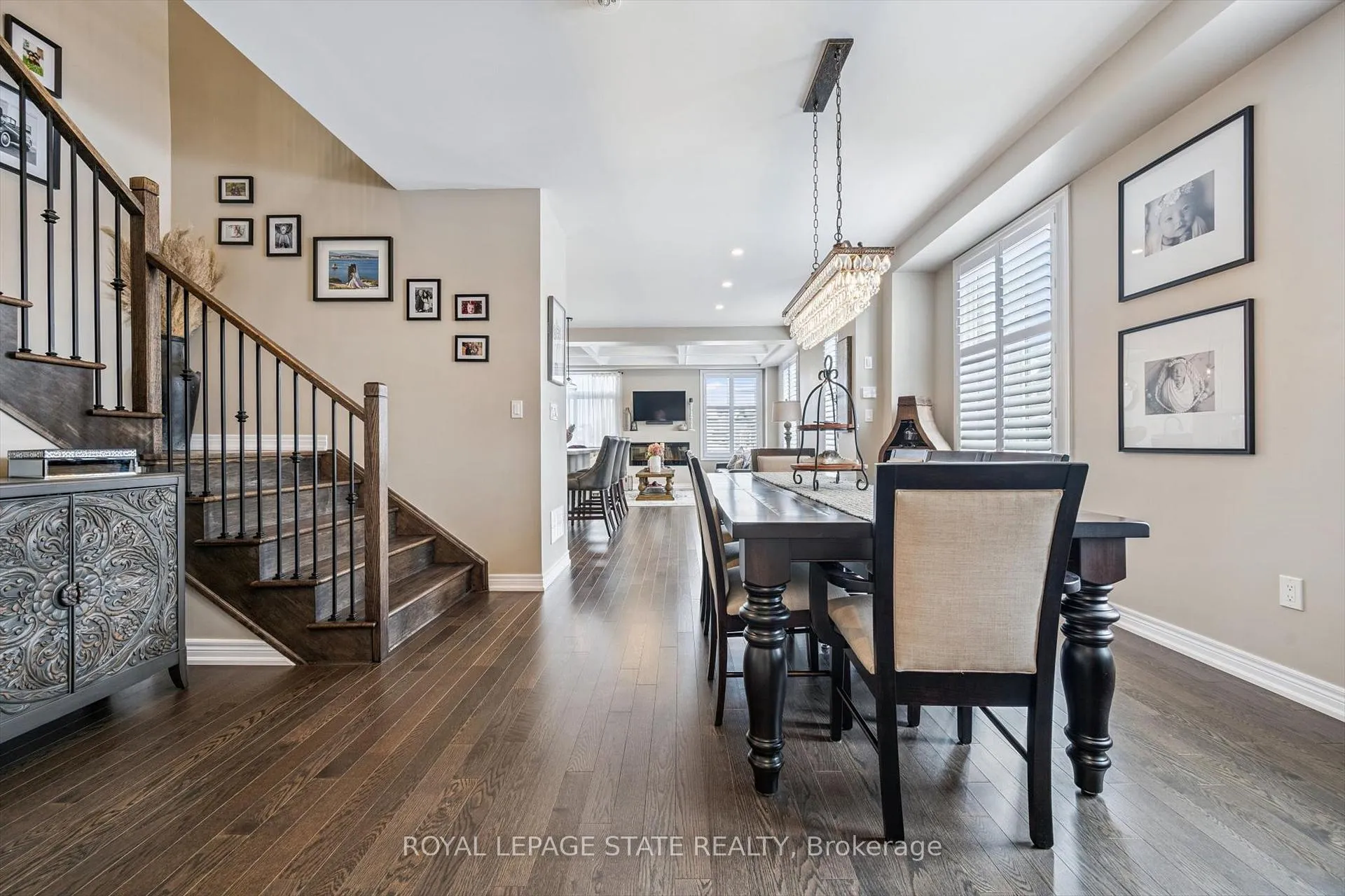 Photo 4 of 1383 Farmstead Drive, Milton, Ford — HOMEH