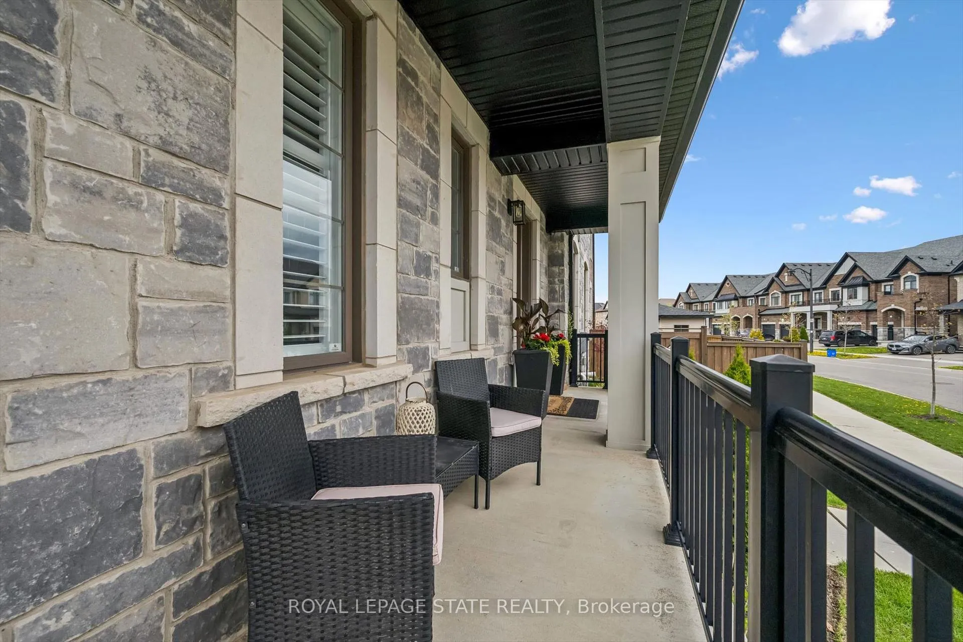 Photo 34 of 1383 Farmstead Drive, Milton, Ford — HOMEH