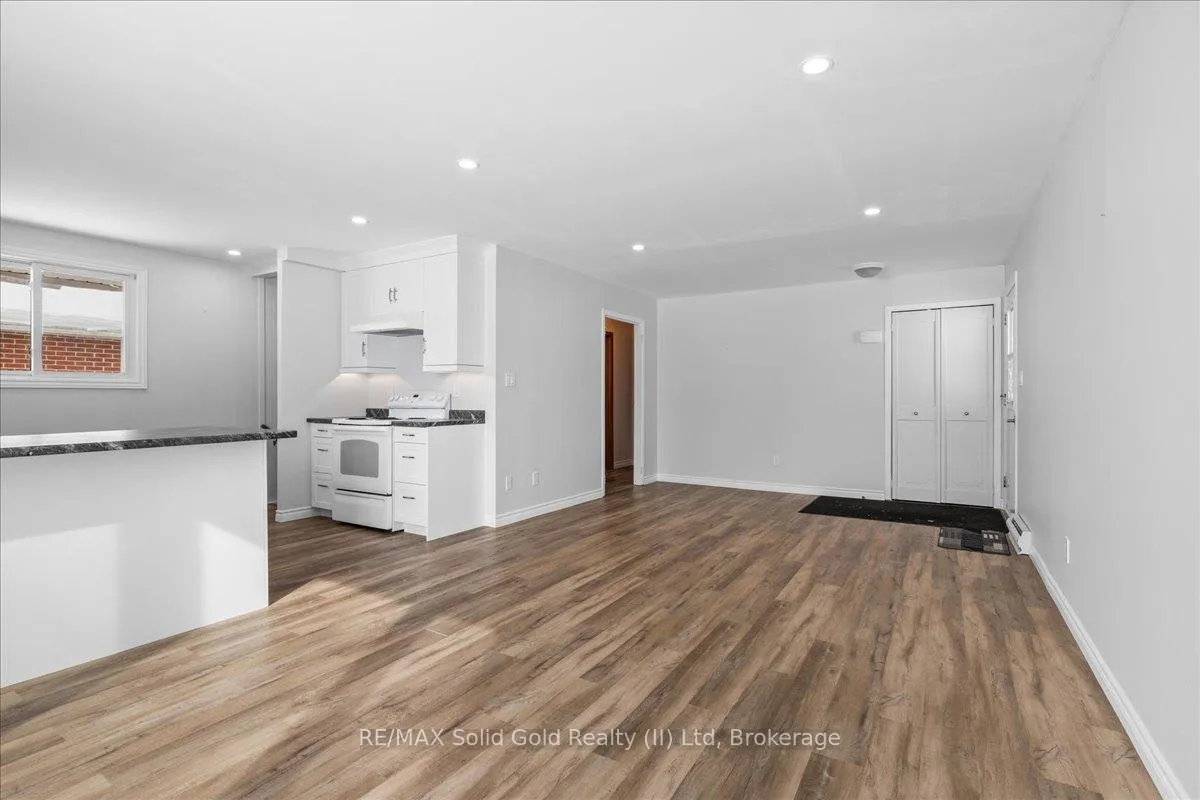 Photo 9 of 135 Rowland Street, West Perth, Mitchell — HOMEH