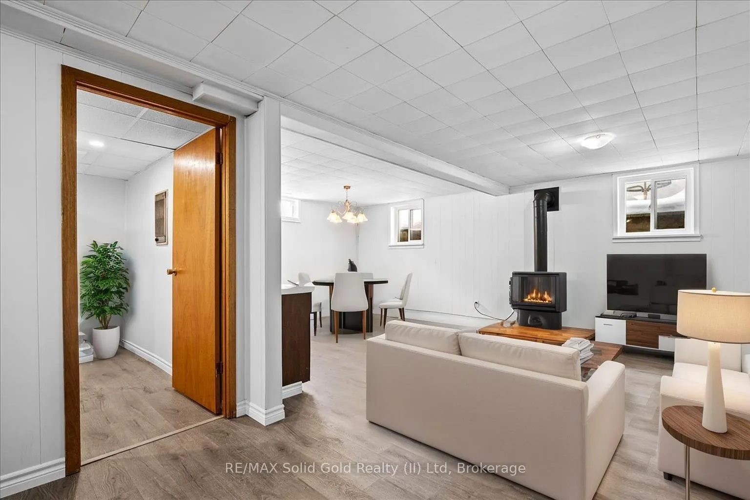 Photo 24 of 135 Rowland Street, West Perth, Mitchell — HOMEH