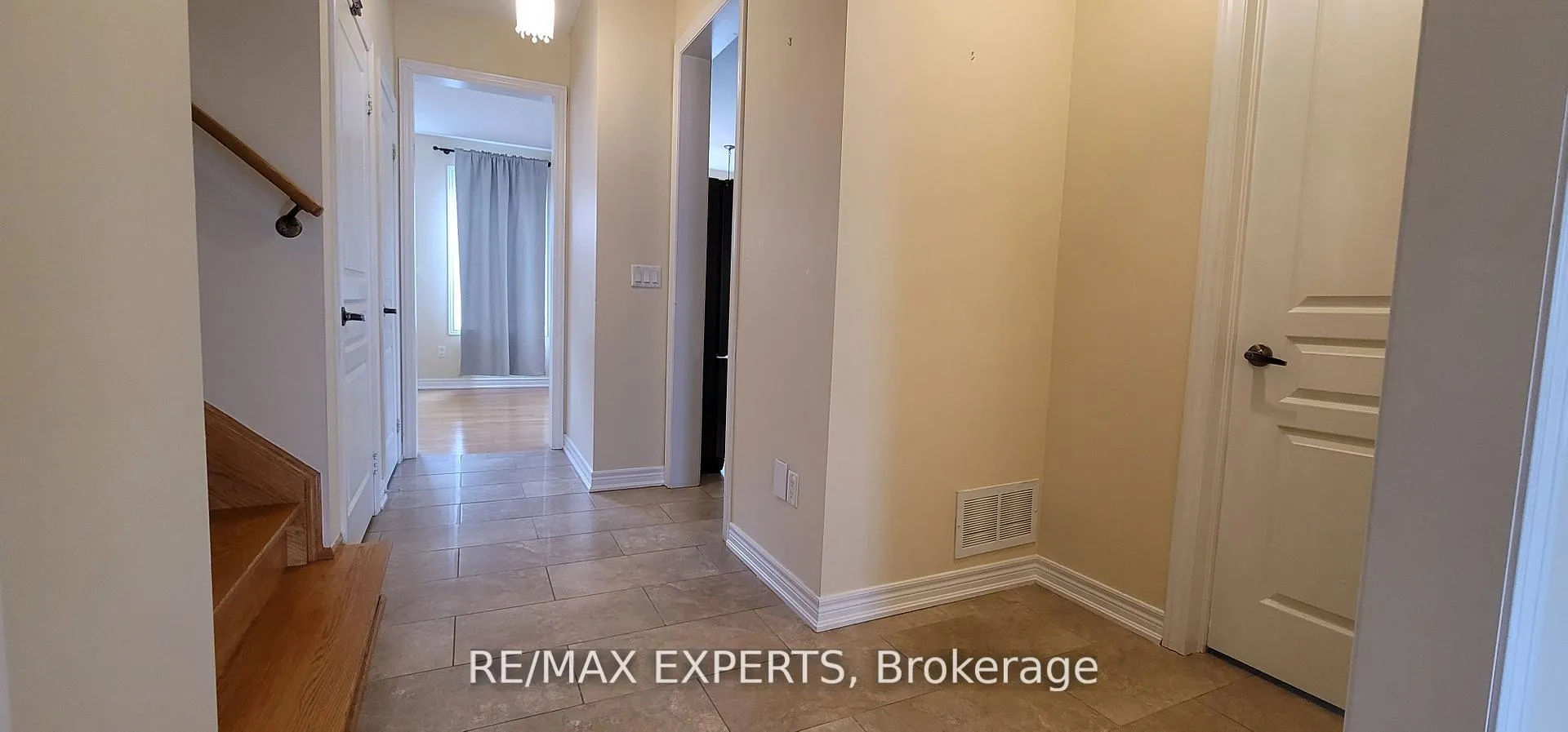 Photo 5 of 64 Terme Avenue, Vaughan, Vellore Village — HOMEH