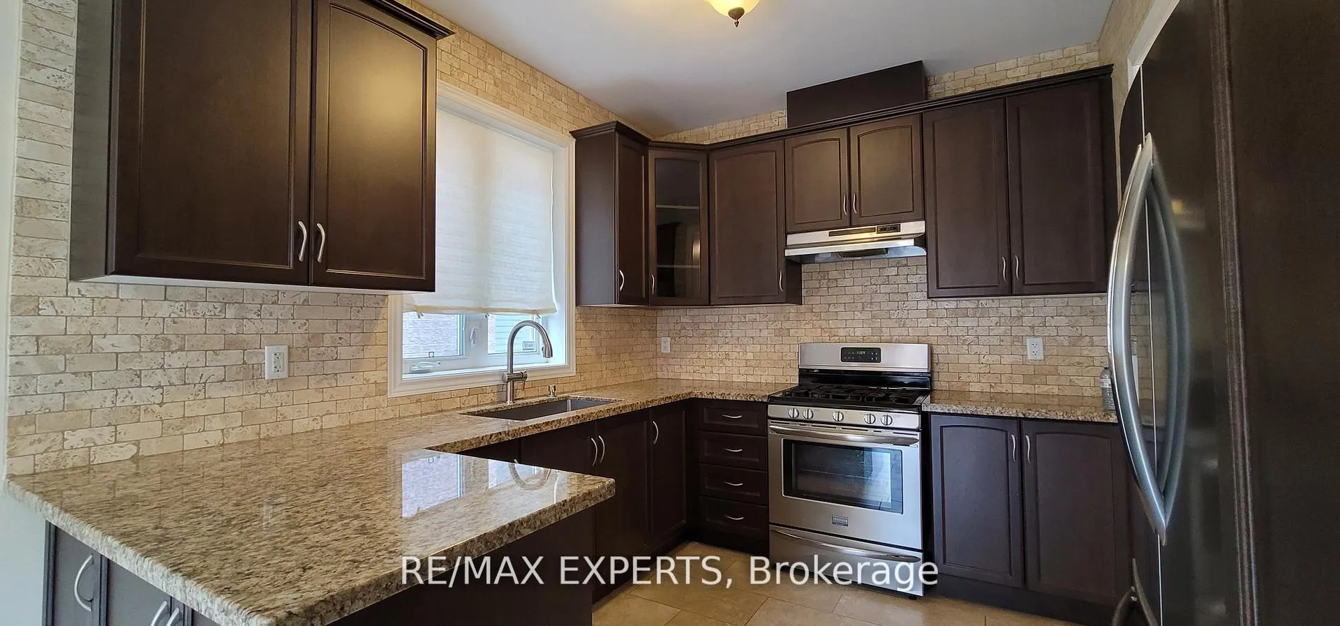 Photo 7 of 64 Terme Avenue, Vaughan, Vellore Village — HOMEH