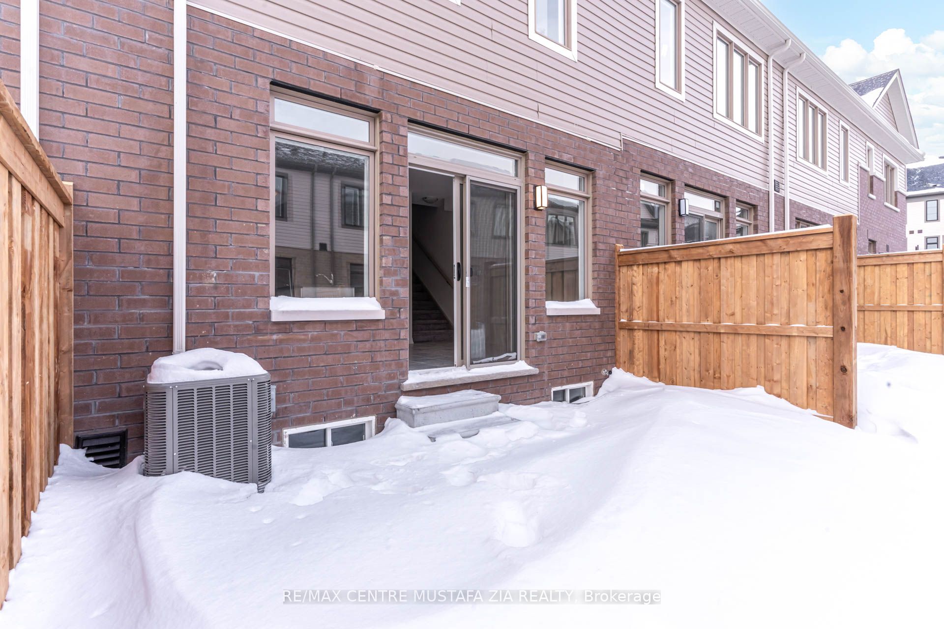 Photo 43 of Unit 37, 474 Provident Way, Hamilton, Mount Hope — HOMEH
