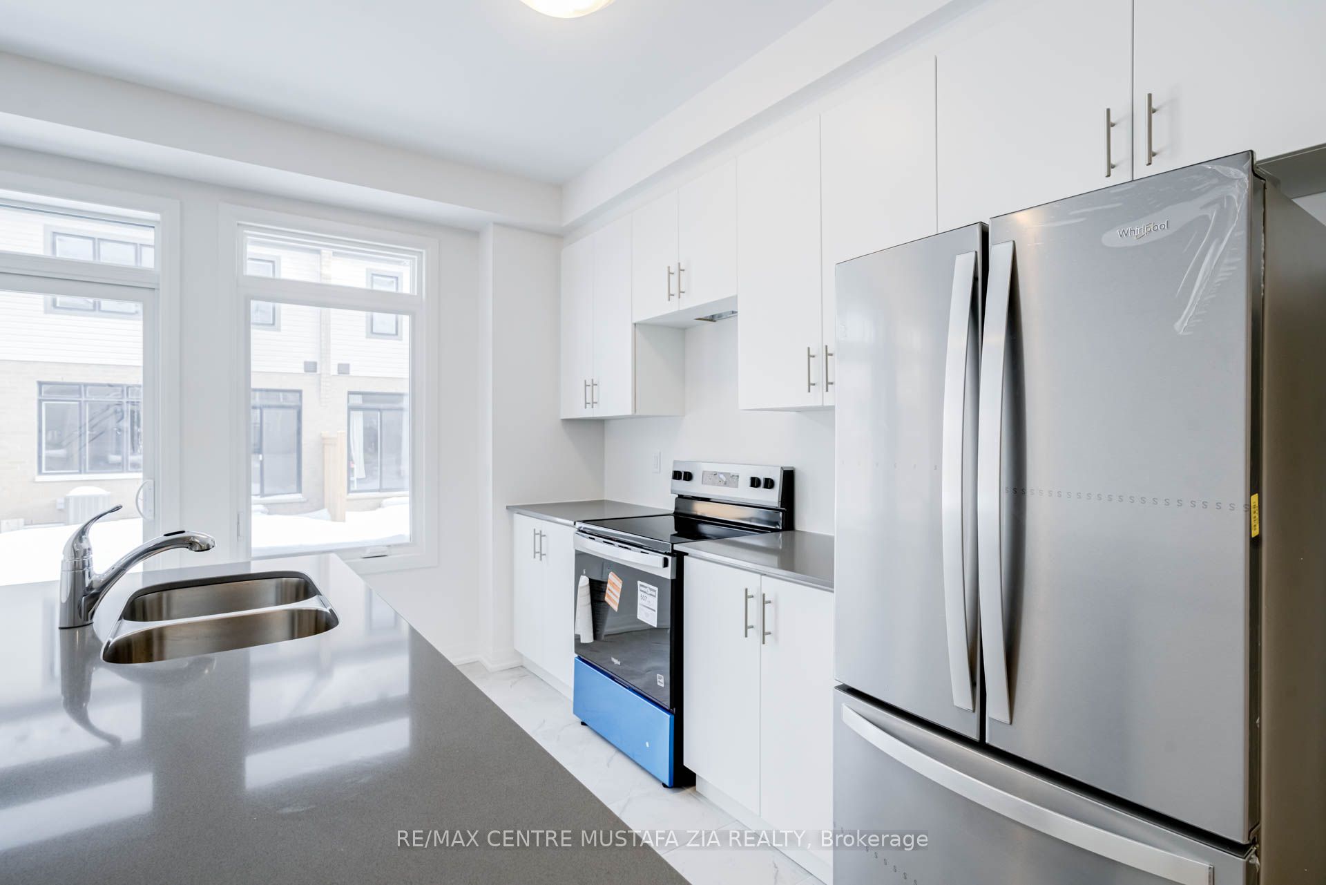 Photo 13 of Unit 37, 474 Provident Way, Hamilton, Mount Hope — HOMEH