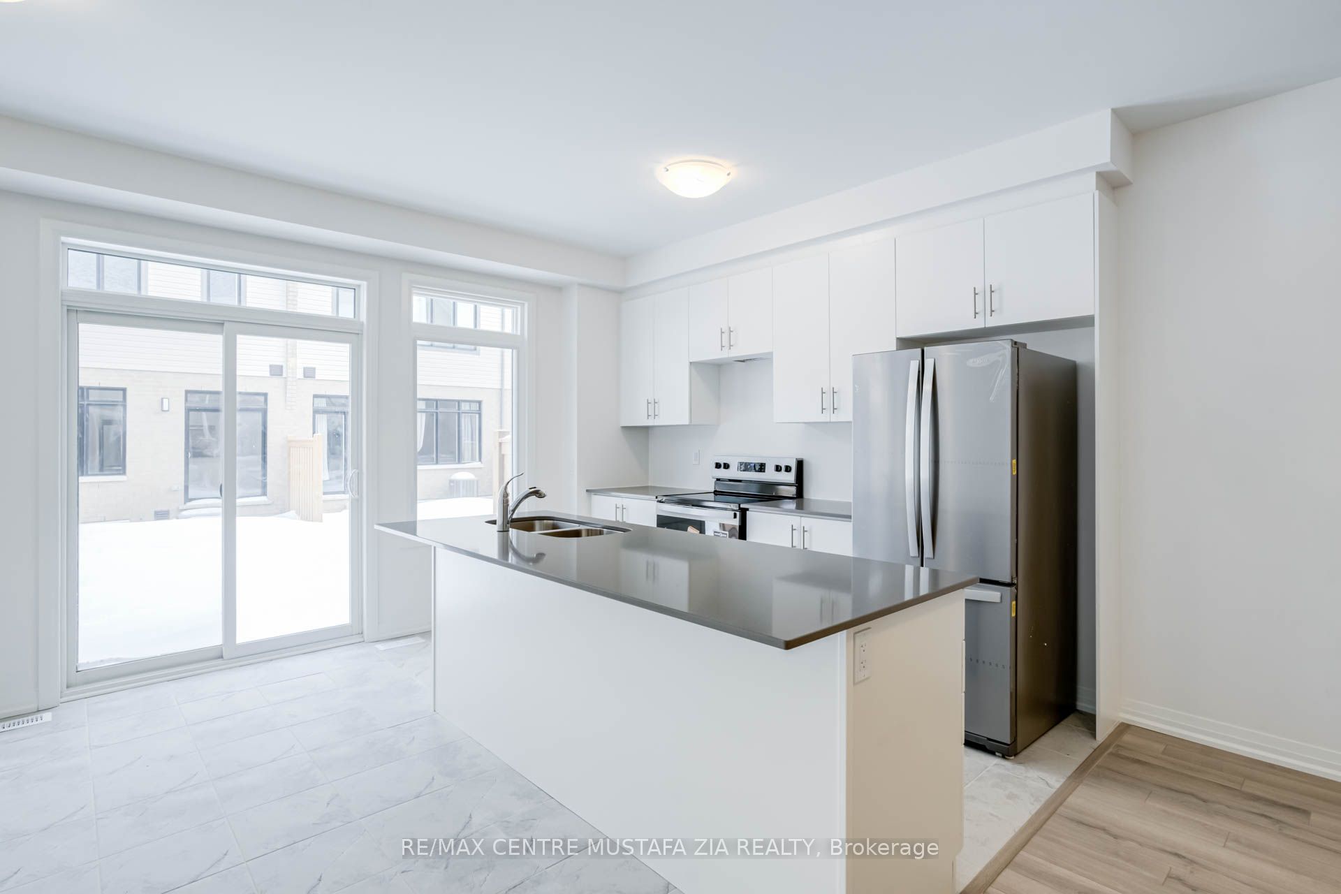 Photo 11 of Unit 37, 474 Provident Way, Hamilton, Mount Hope — HOMEH