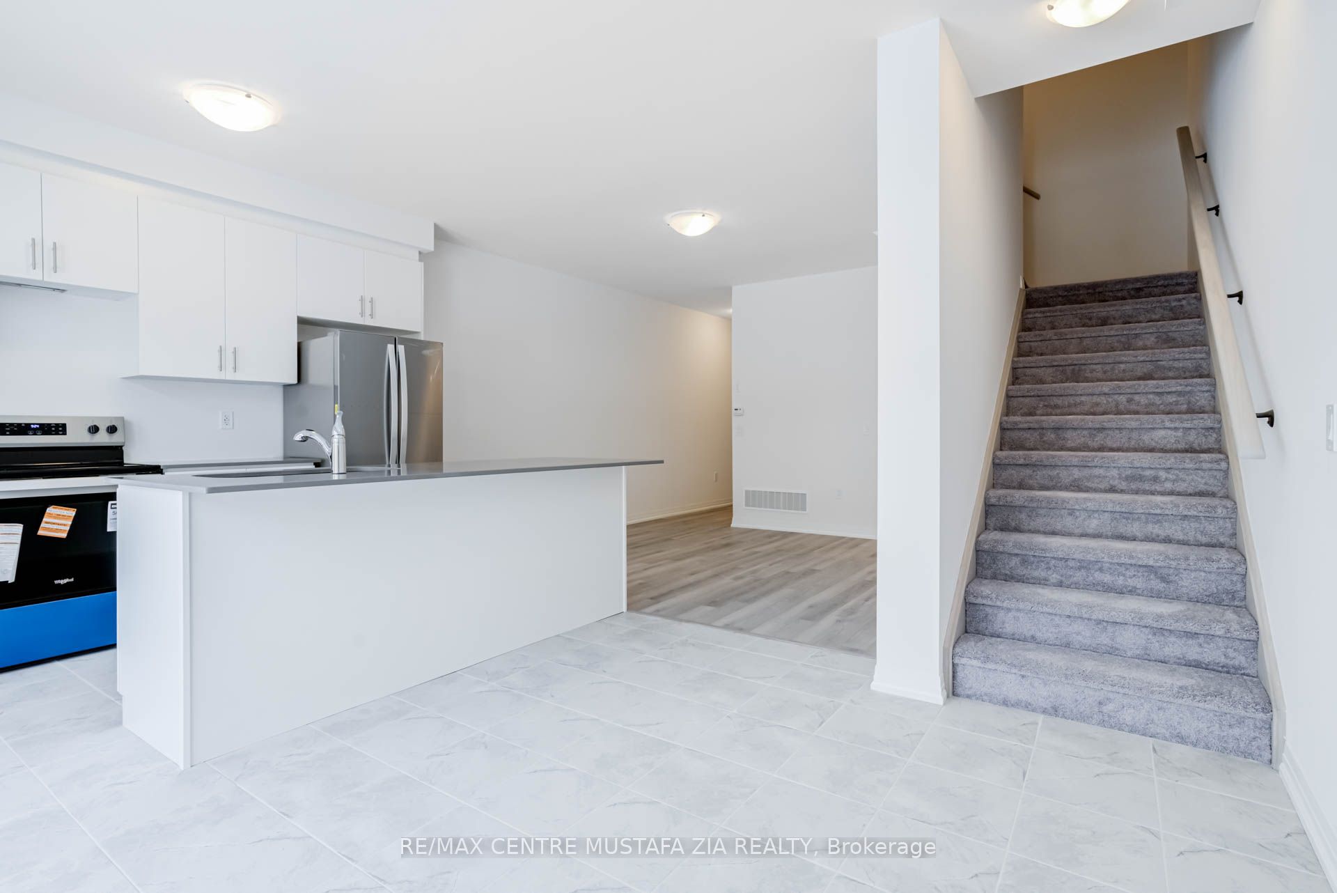 Photo 17 of Unit 37, 474 Provident Way, Hamilton, Mount Hope — HOMEH